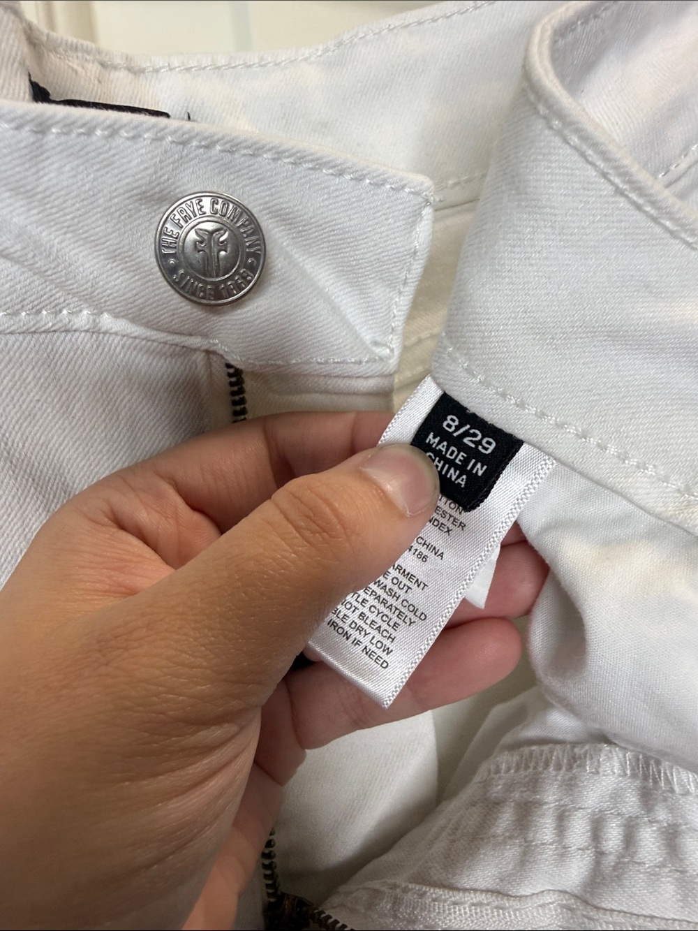 FRYE White High-Rise Straight Leg Denim Jeans 8/29 - Picture 4 of 8